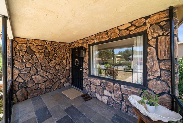 13256 Lindo Lane, Lakeside, CA 92040