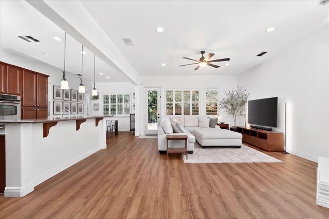 9001 Virginia Fife Way, Elk Grove, CA 95624