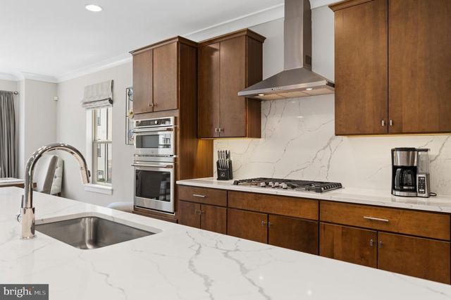 7774 BELVALE DR, Alexandria, VA 22315