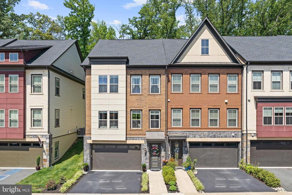 7774 BELVALE DR, Alexandria, VA 22315