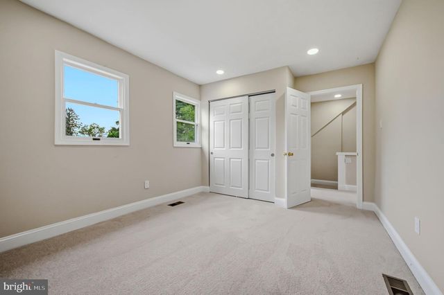 109 CLEVELAND AVE, Talleyville, DE 19803