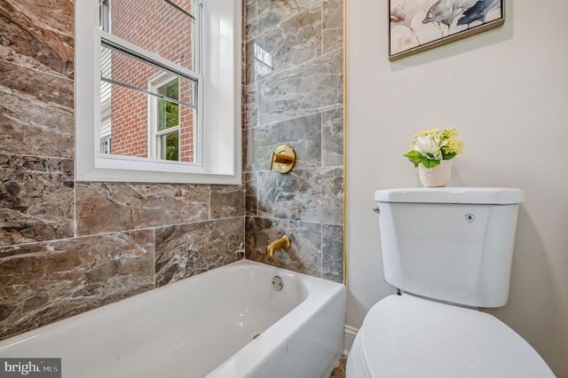 109 CLEVELAND AVE, Talleyville, DE 19803