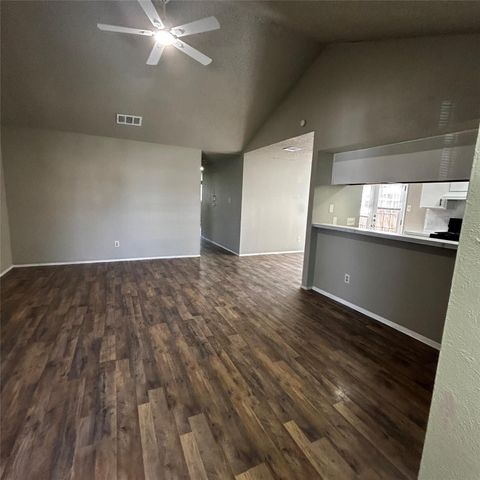 6603 Deatonhill DR B, Austin, TX 78745