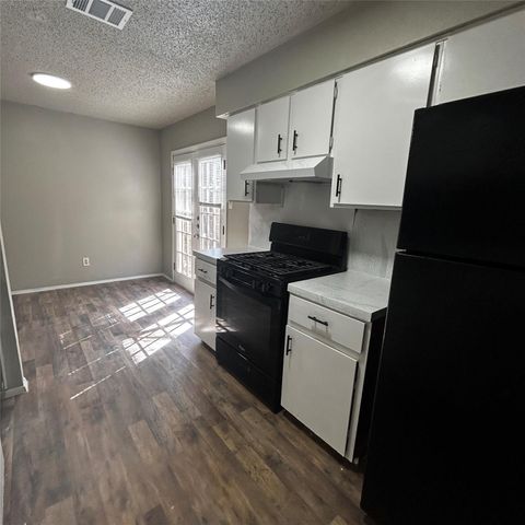 6603 Deatonhill DR B, Austin, TX 78745