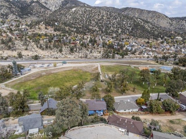 3912 Park Drive, Frazier Park, CA 93225