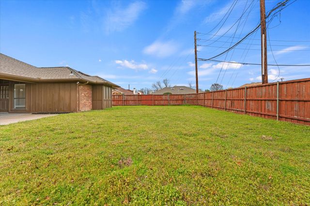 2152 Hondo Drive, Plano, TX 75074