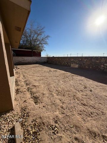 1591 Hartsdale Drive A, El Paso, TX 79928