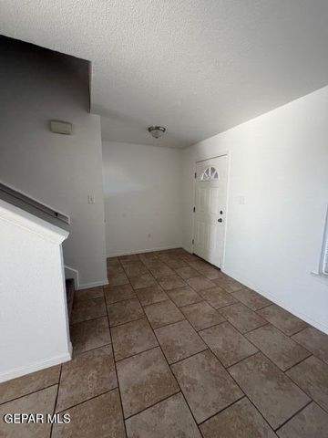 1591 Hartsdale Drive A, El Paso, TX 79928