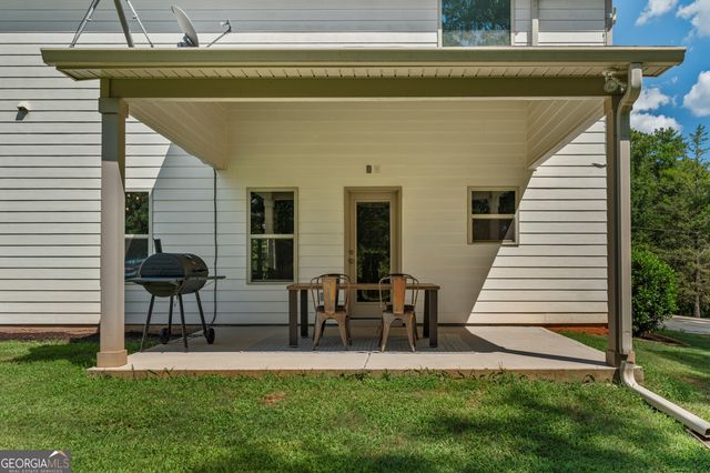 1612 Dennis Smith Road, Pine Mountain, GA 31822