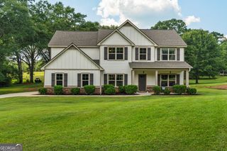 1612 Dennis Smith Road, Pine Mountain, GA 31822