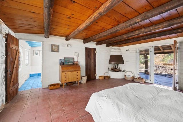 955 Park, San Jacinto, CA 92583