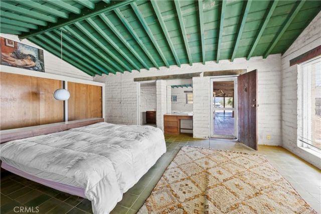 955 Park, San Jacinto, CA 92583