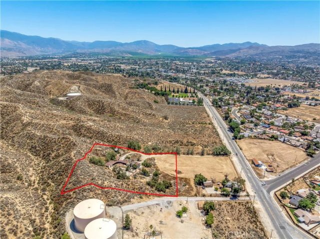 955 Park, San Jacinto, CA 92583