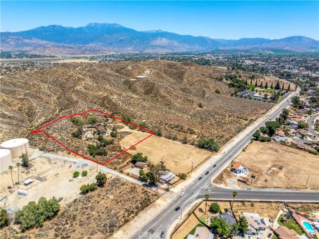955 Park, San Jacinto, CA 92583