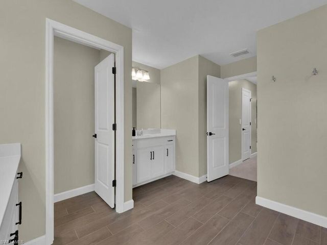 10578 Timber Creek DR, Fort Myers, FL 33913