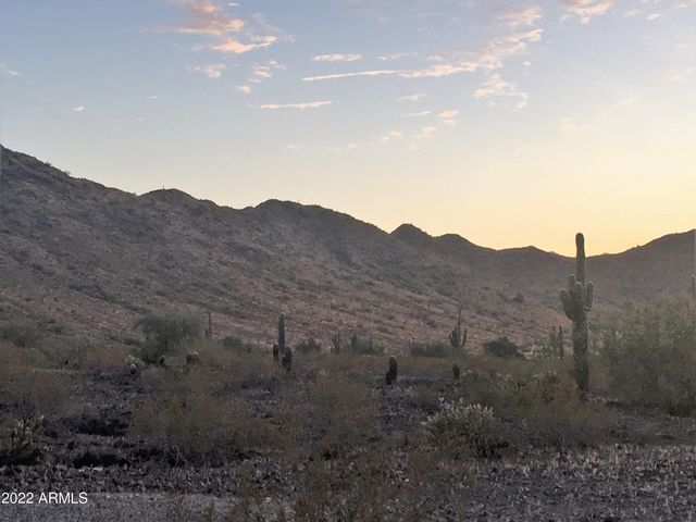 4019 W GUMINA Avenue W 15, Laveen, AZ 85339