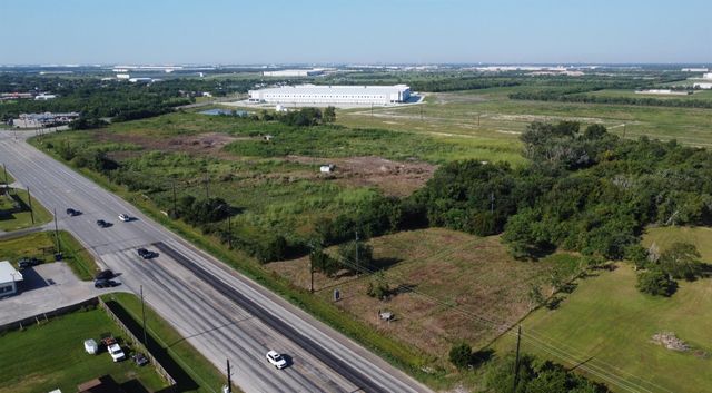 0 Fm 3180, Baytown, TX 77523