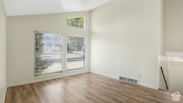 1888 W NEW YORK DR, Salt Lake City, UT 84116