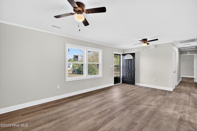 149 Ash Court, Hubert, NC 28539