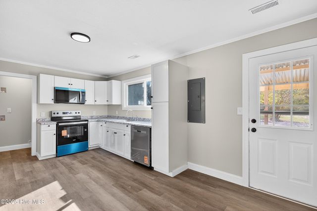 149 Ash Court, Hubert, NC 28539