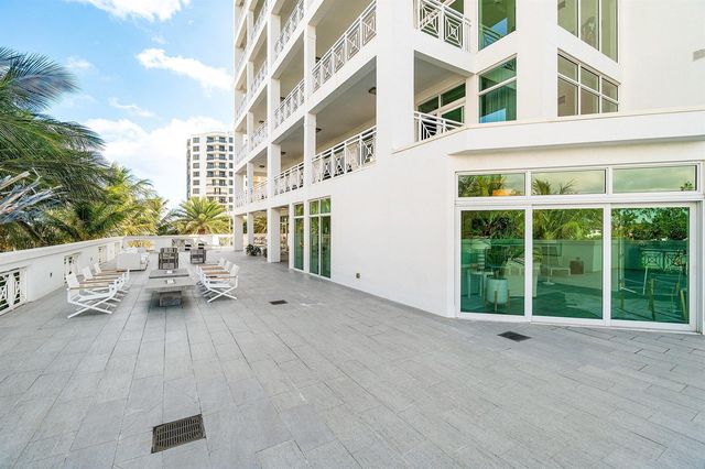 3200 S Ocean Boulevard 201, Highland Beach, FL 33487