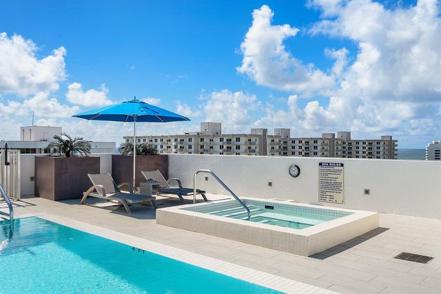 3200 S Ocean Boulevard 201, Highland Beach, FL 33487