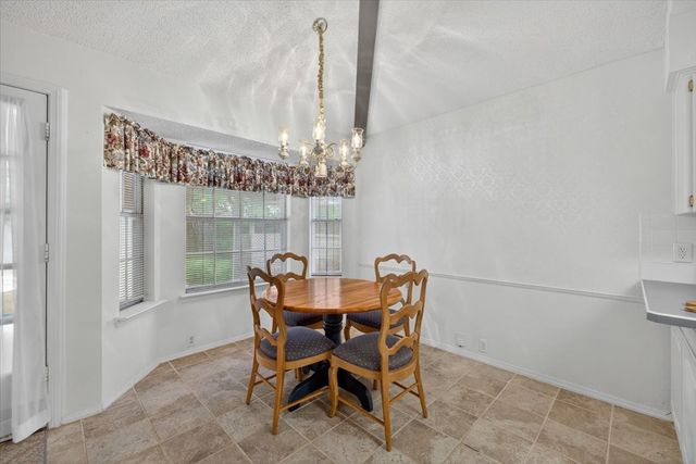 3621 Kelvin Avenue, Fort Worth, TX 76133