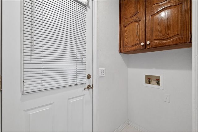 3621 Kelvin Avenue, Fort Worth, TX 76133
