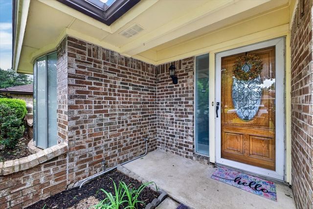 3621 Kelvin Avenue, Fort Worth, TX 76133