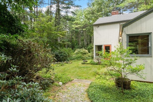 70 South Shaker Road, Harvard, MA 01451