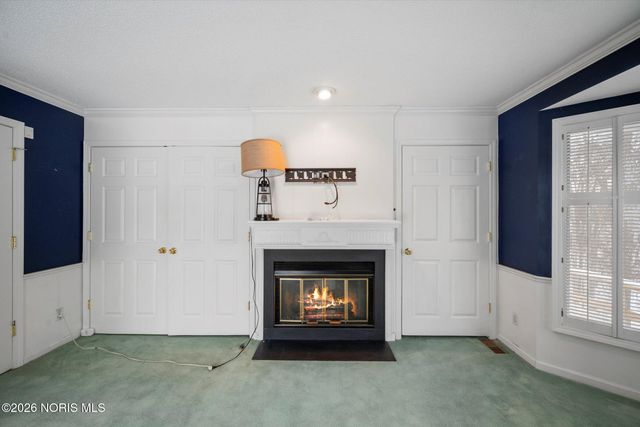 36 Wolf Ridge Drive, Holland, OH 43528