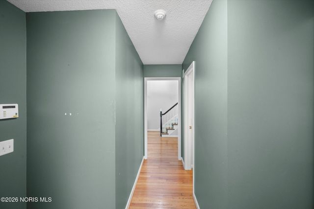 36 Wolf Ridge Drive, Holland, OH 43528