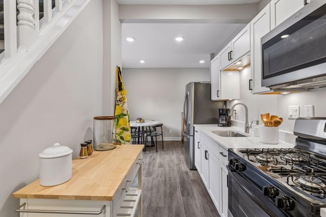 3154 Cleveland Street NE, Minneapolis, MN 55418