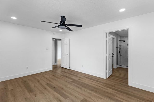 12223 Kingslake Forest Drive, Houston, TX 77044