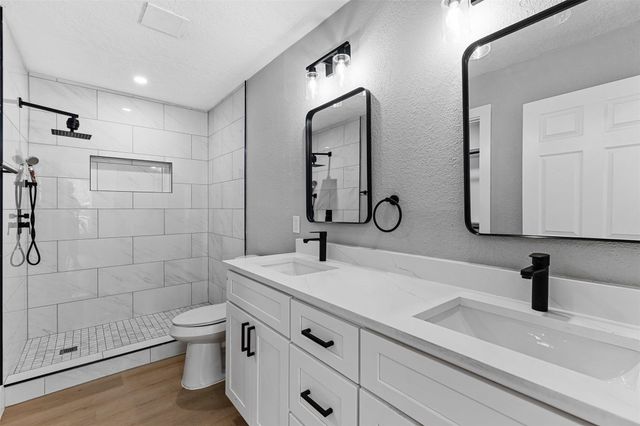 12223 Kingslake Forest Drive, Houston, TX 77044