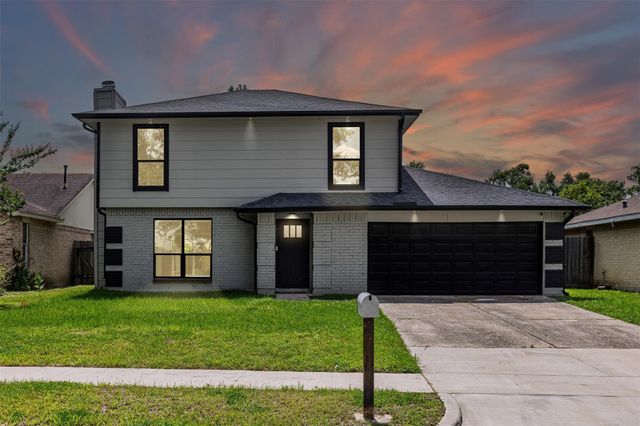 12223 Kingslake Forest Drive, Houston, TX 77044