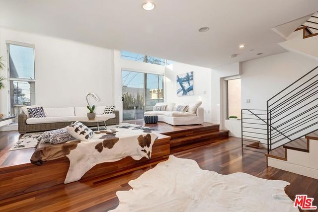 111 Eastwind Street, Marina Del Rey, CA 90292