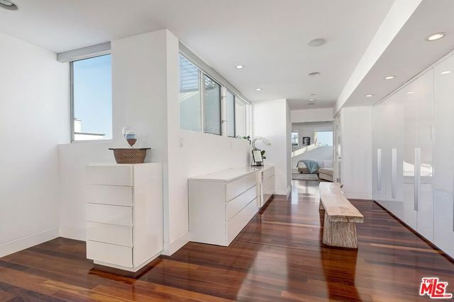 111 Eastwind Street, Marina Del Rey, CA 90292