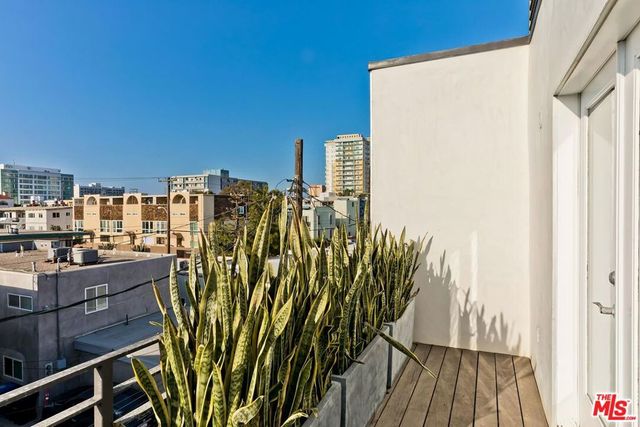 111 Eastwind Street, Marina Del Rey, CA 90292