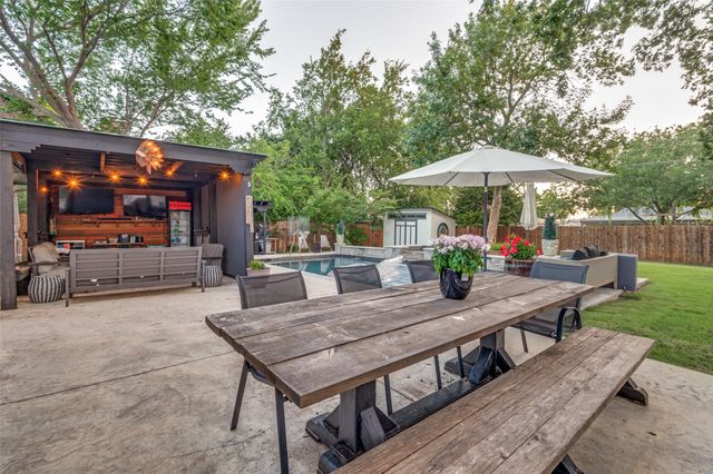1338 Airline Drive, Grapevine, TX 76051