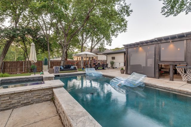 1338 Airline Drive, Grapevine, TX 76051