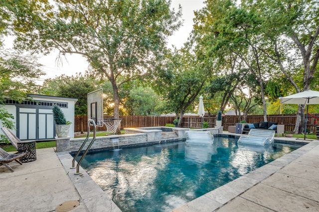 1338 Airline Drive, Grapevine, TX 76051