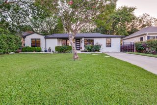 1338 Airline Drive, Grapevine, TX 76051