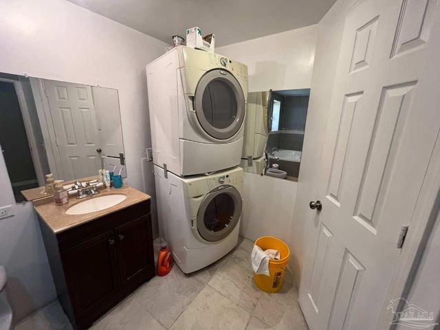 8625 Fowler Ave, Pensacola, FL 32534