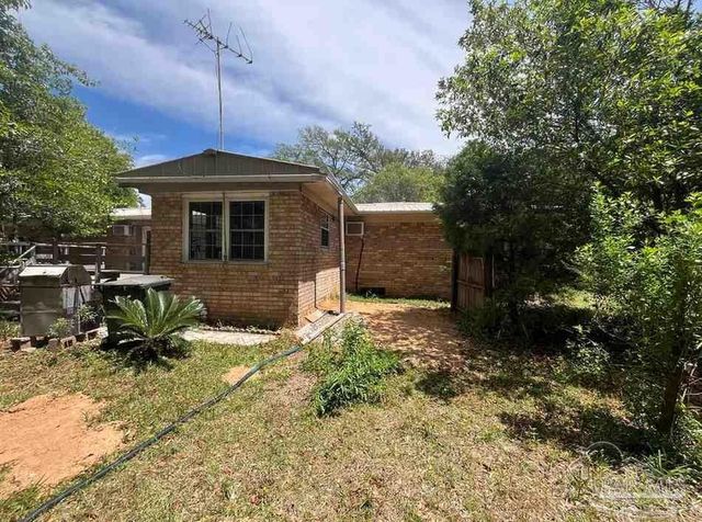 8625 Fowler Ave, Pensacola, FL 32534