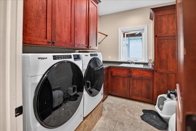 4613 Innovation Drive, Deforest, WI 53532