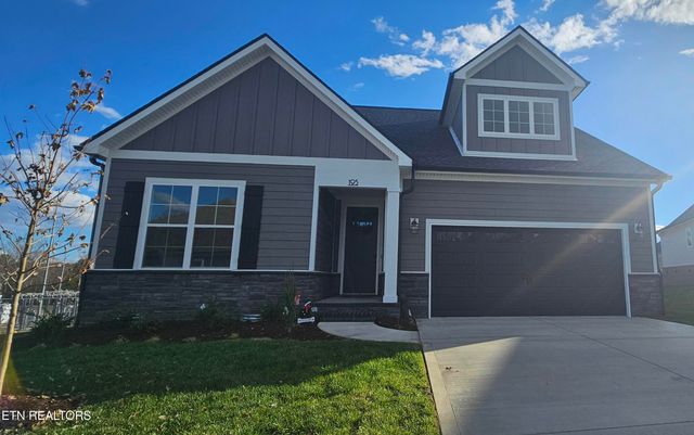 171 Trillium Tr, Lenoir City, TN 37771