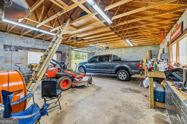 240 Langford Carey Road, Danielsville, GA 30633