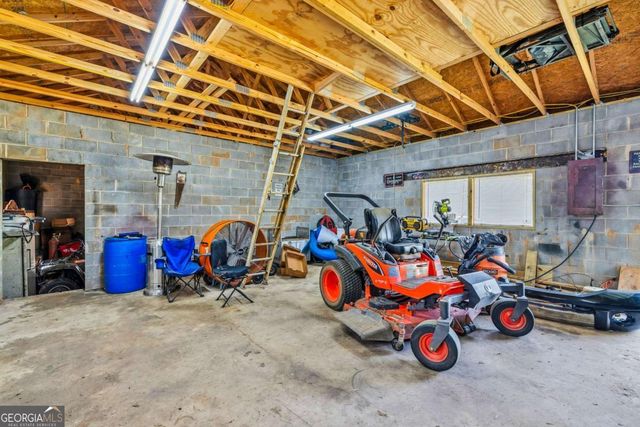 240 Langford Carey Road, Danielsville, GA 30633