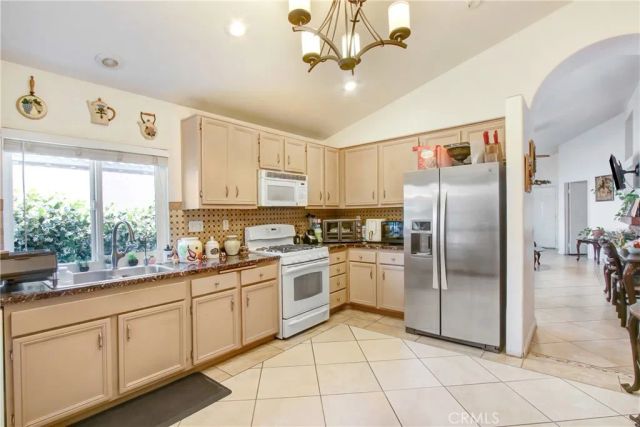 2032 Whitman, San Jacinto, CA 92583